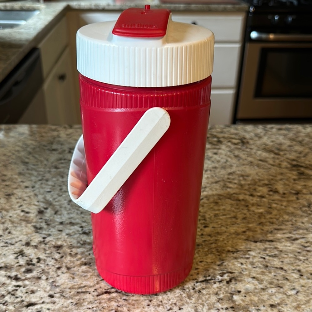 Thermos Vintage Red and White Retro Water Bottle with Handle